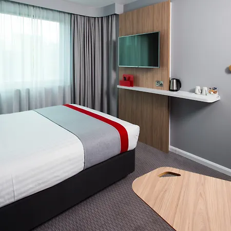 Готель Express Leeds Centre - Armouries By Ihg 3*