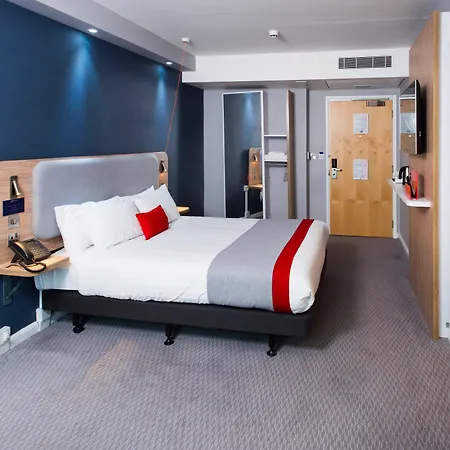 Готель Express Leeds Centre - Armouries By Ihg