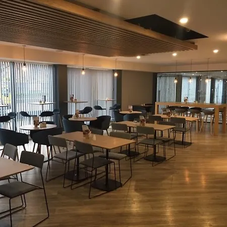 Express Centre - Armouries By Ihg Ξενοδοχείο