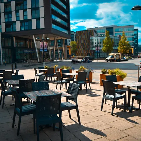 Готель Express Leeds Centre - Armouries By Ihg 3*