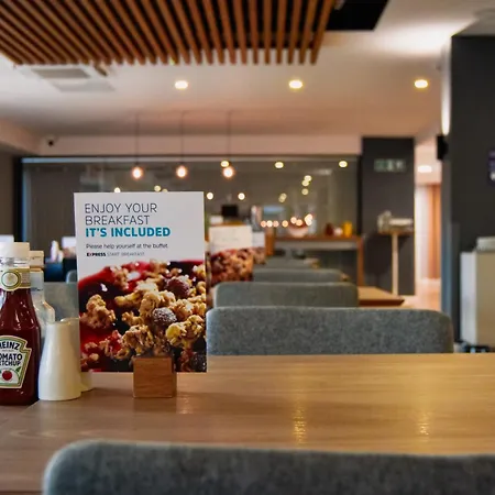 Express Leeds Centre - Armouries By Ihg Лідс