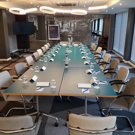 Hotel Express Centre - Armouries By Ihg