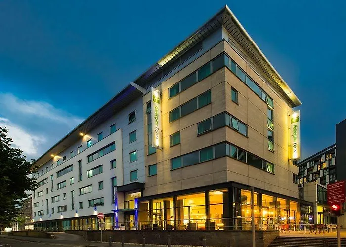 Express Centre - Armouries By Ihg