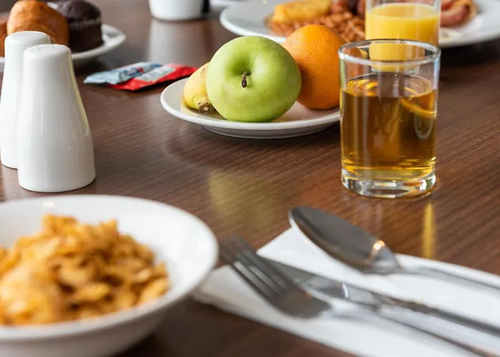 Express Centre - Armouries By Ihg Leeds (West Yorkshire)