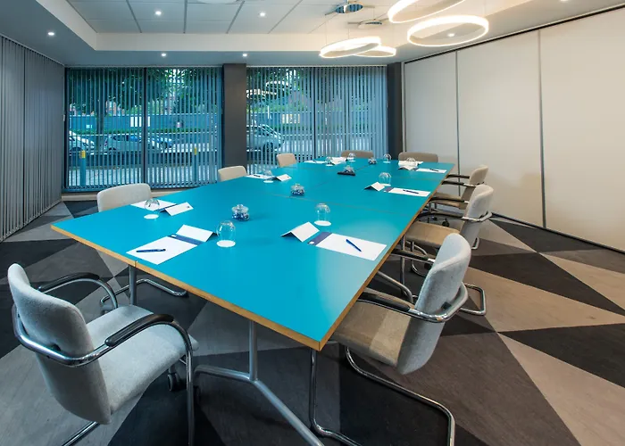 Hotell Express Centre - Armouries By Ihg Leeds (West Yorkshire)