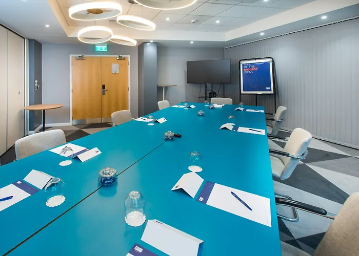 Express Centre - Armouries By Ihg Hotell 3*