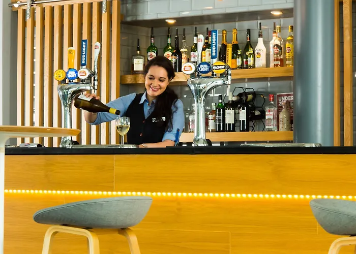 Express Centre - Armouries By Ihg 3*