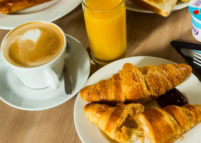 Express Centre - Armouries By Ihg