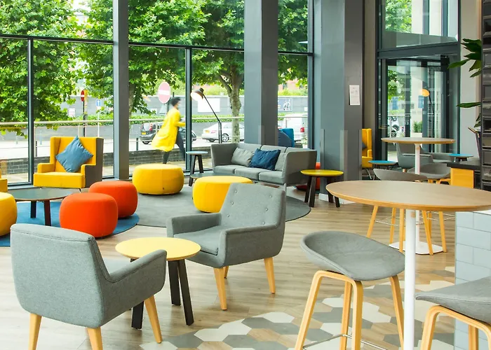 Express Centre - Armouries By Ihg Hotel