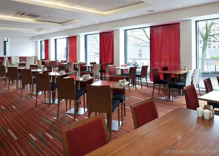 Express Centre - Armouries By Ihg Leeds (West Yorkshire)